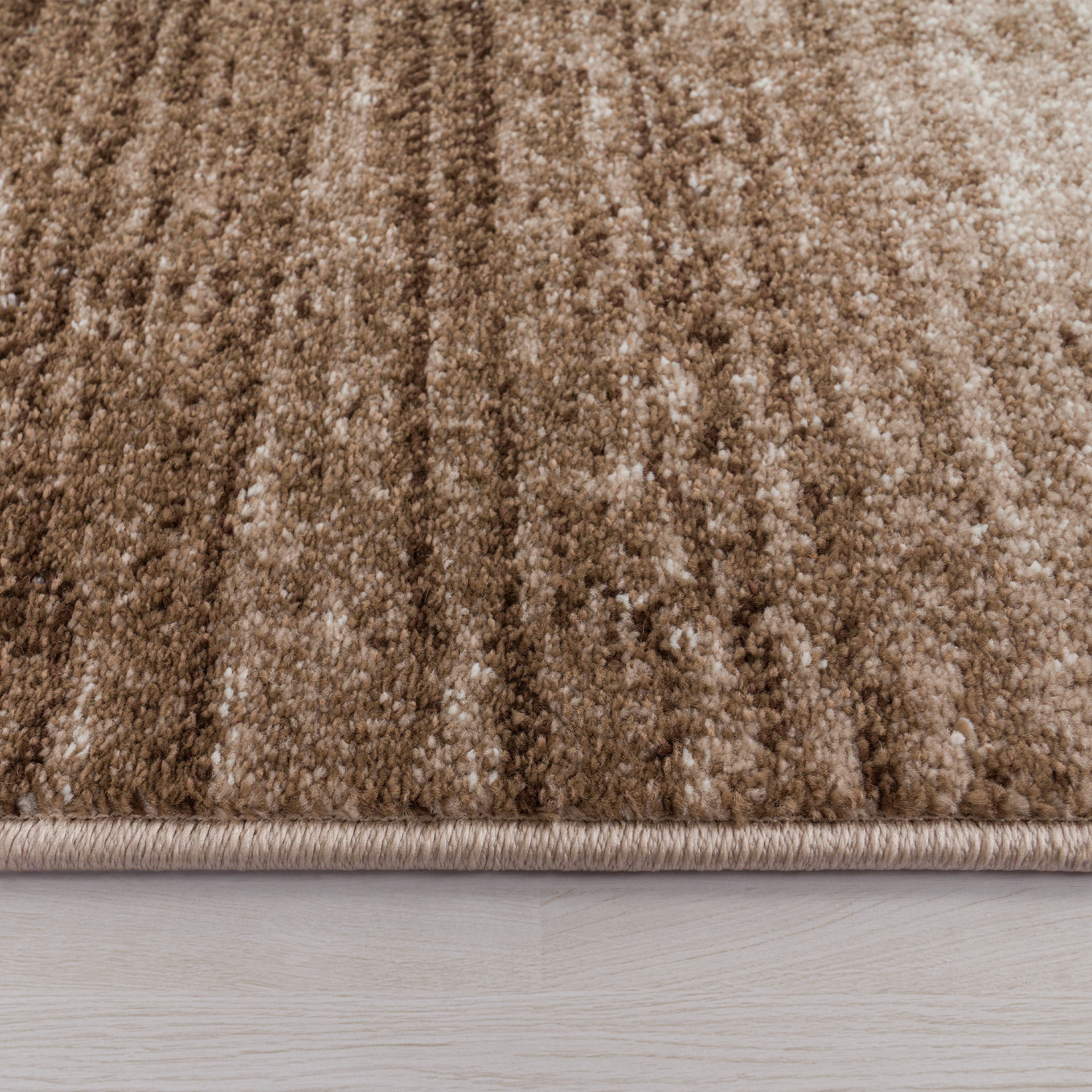 Teppich Wohnzimmer Kurzflor Karo Muster Meliert Braun 