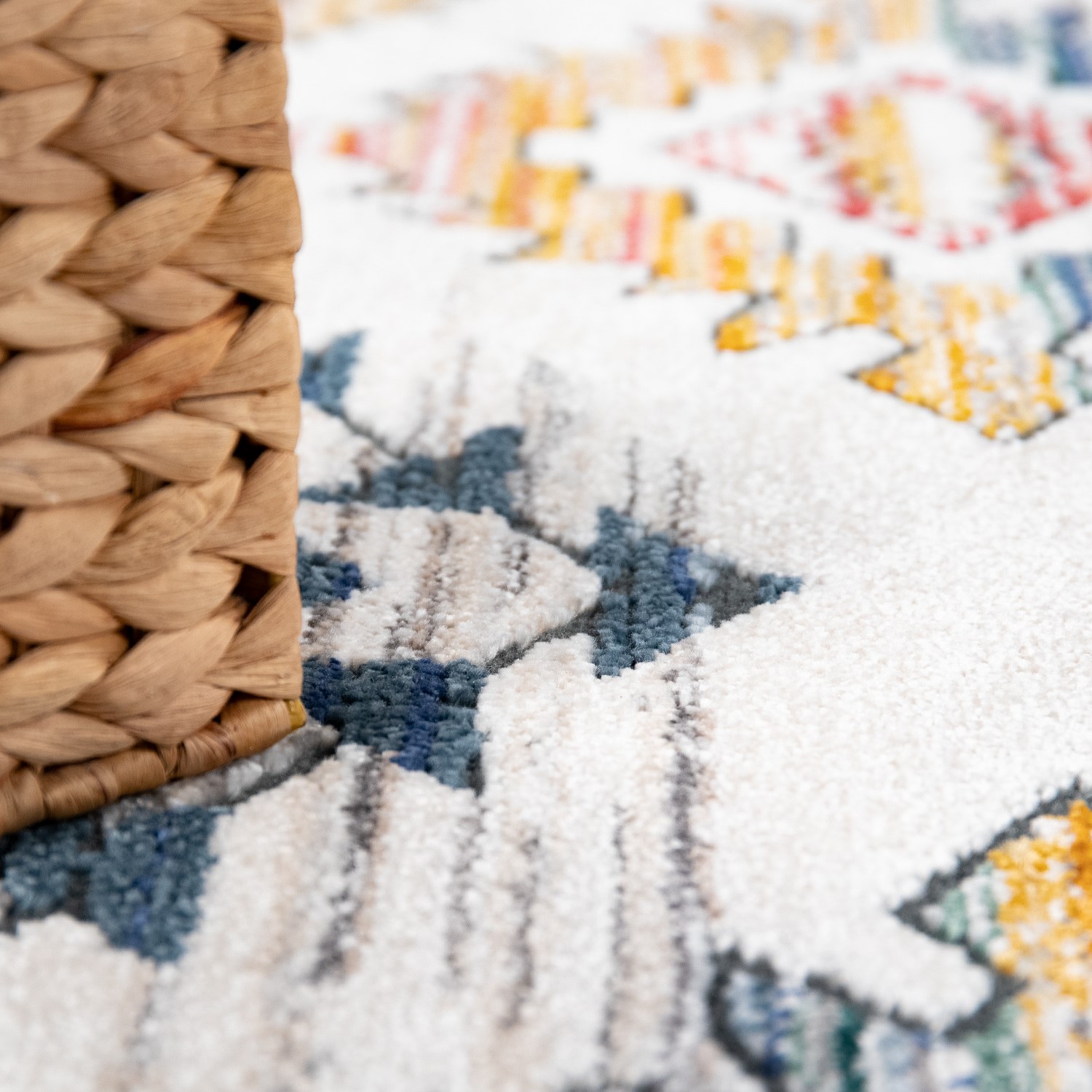 Teppich Wohn- Und Esszimmer Mit Boho Muster Mehrfarbig Modern