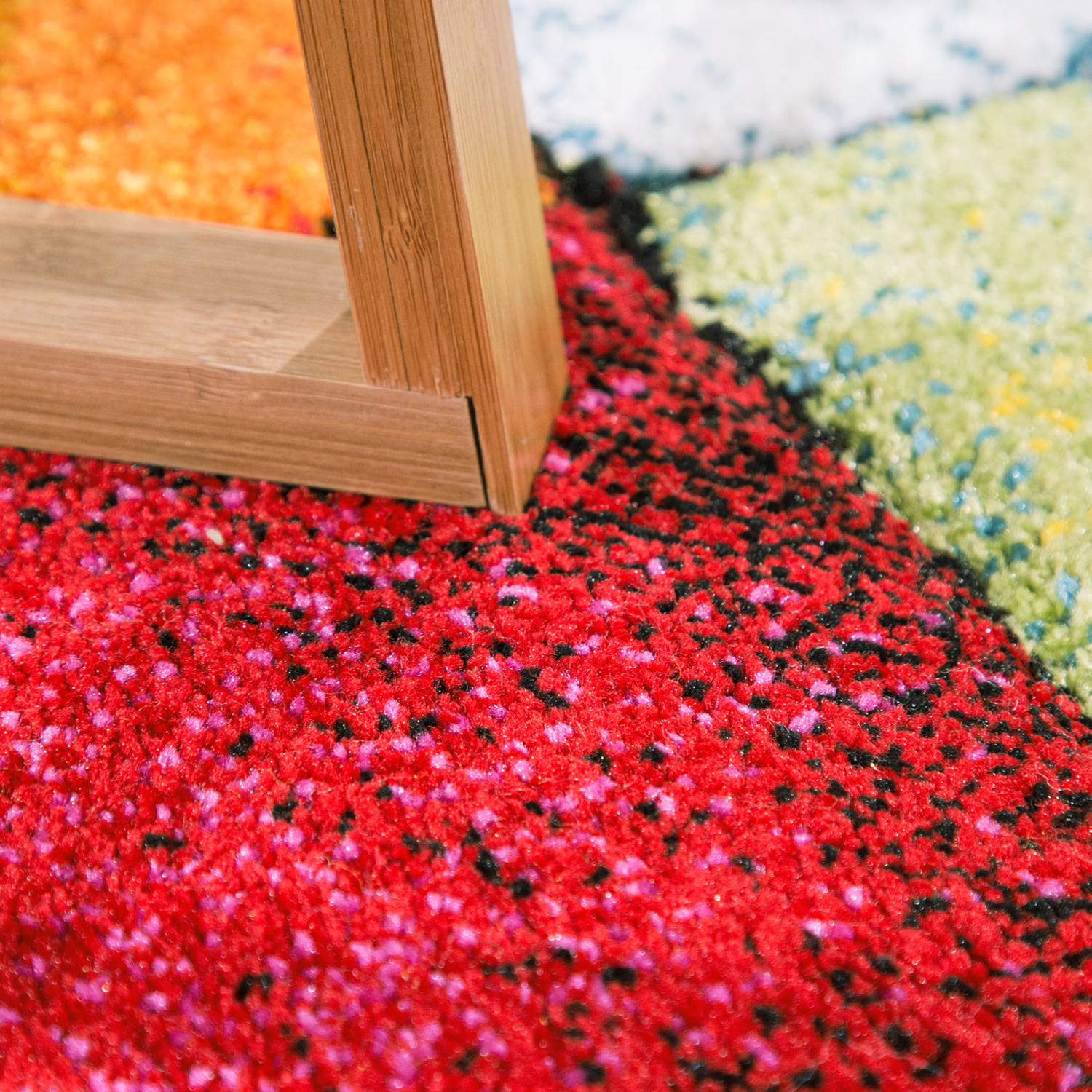 Wohnzimmer Teppich Karo Design Vierecke Mehrfarbig 