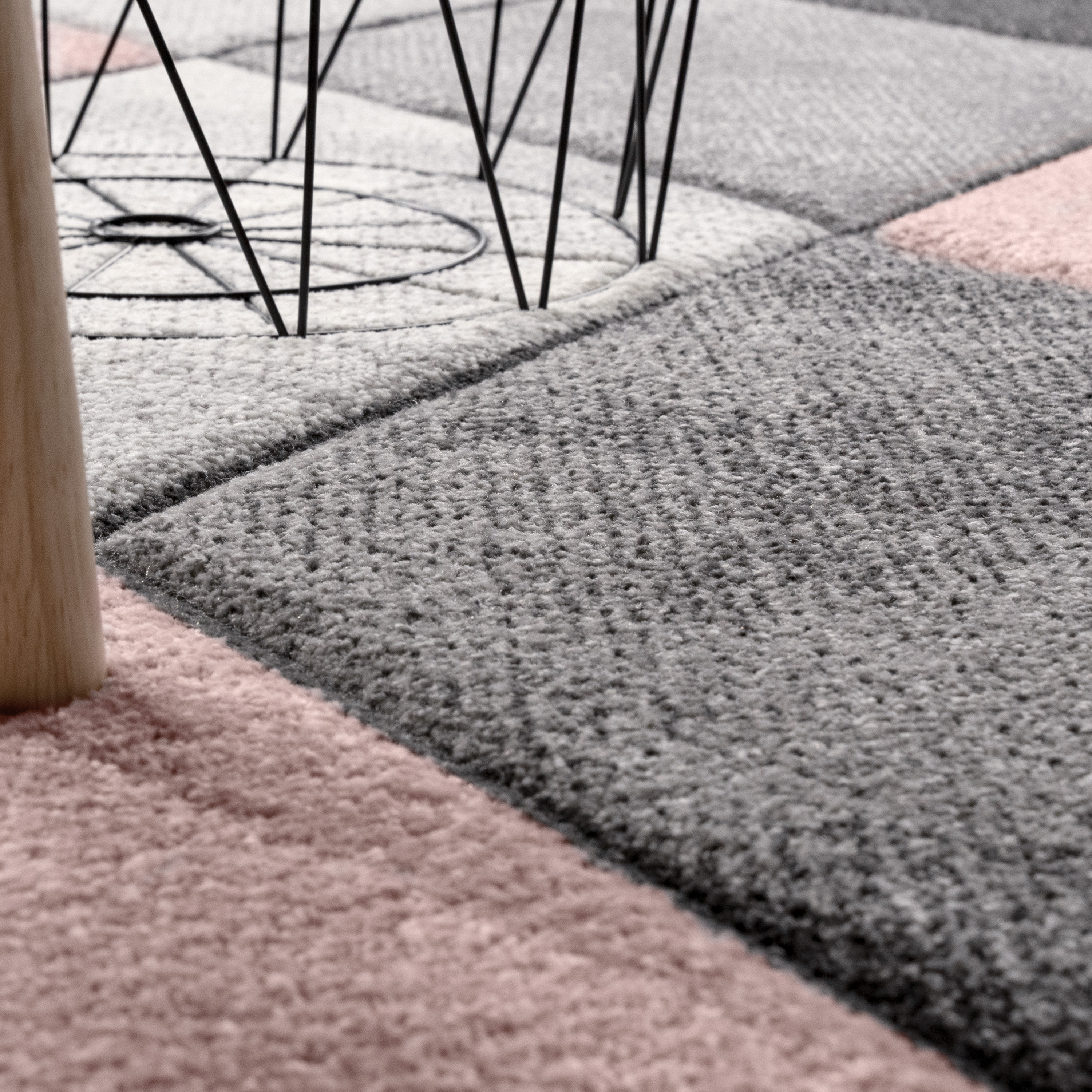Esszimmer Teppich Rautenmuster Geometrisch Modern Pink Modern